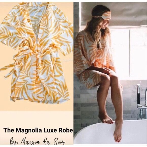 Maison du Soir Magnolia Luxe Robe (Beachly) Size XL-2XL Plus - Picture 1 of 9
